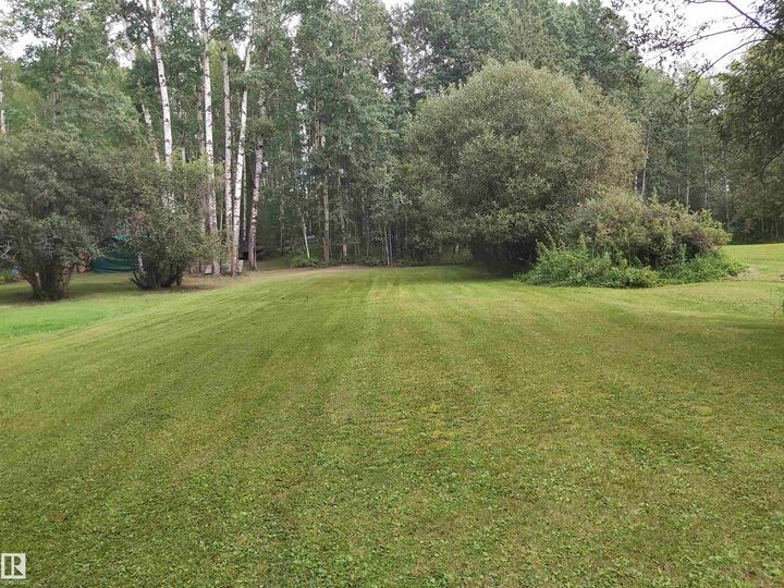 15 Poplar Avenue  Rural Lac Ste. Anne County AB T0E 0V0 photo