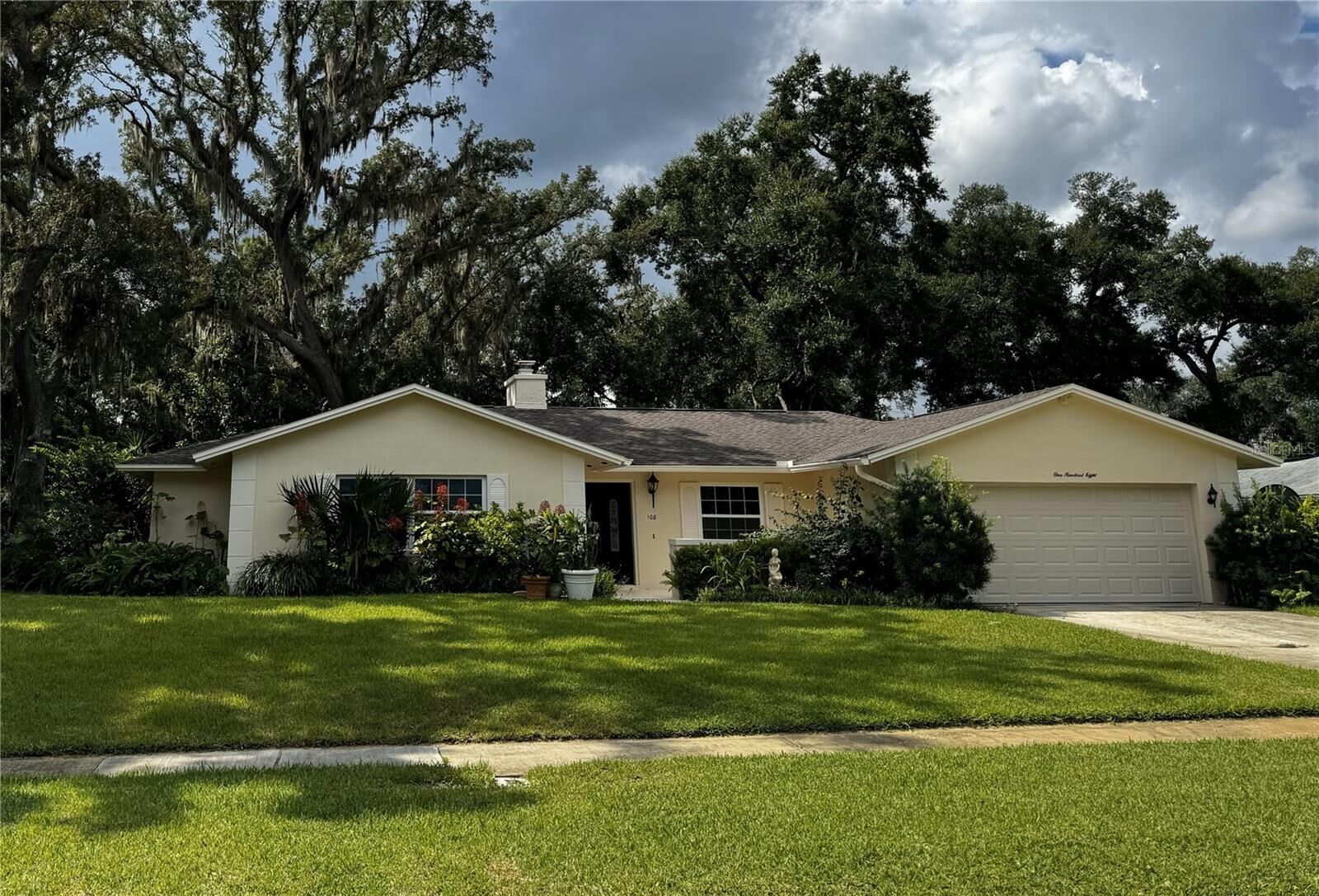 Property Photo:  108 Bayberry Road  FL 32714 
