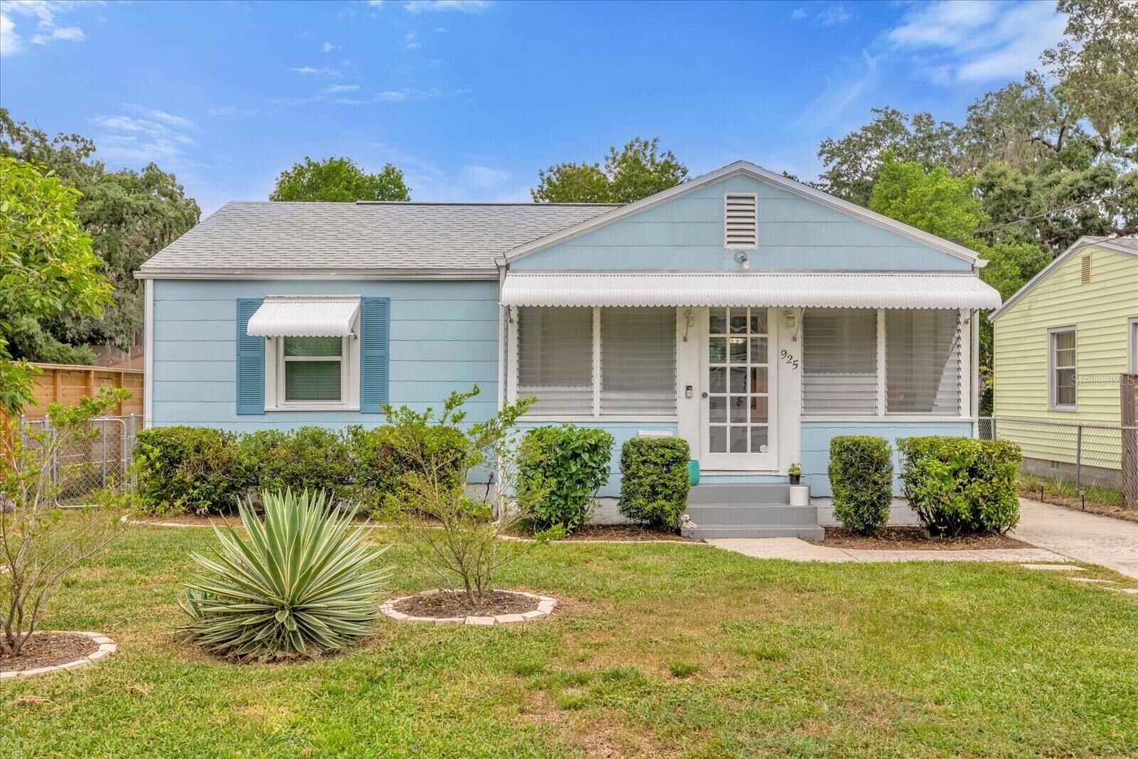Property Photo: 925 La Salle Avenue FL 32803
