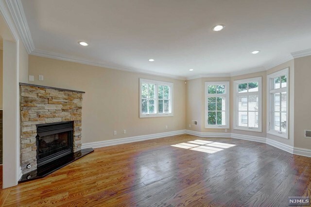 Property Photo:  1556 River Road A  NJ 07020 