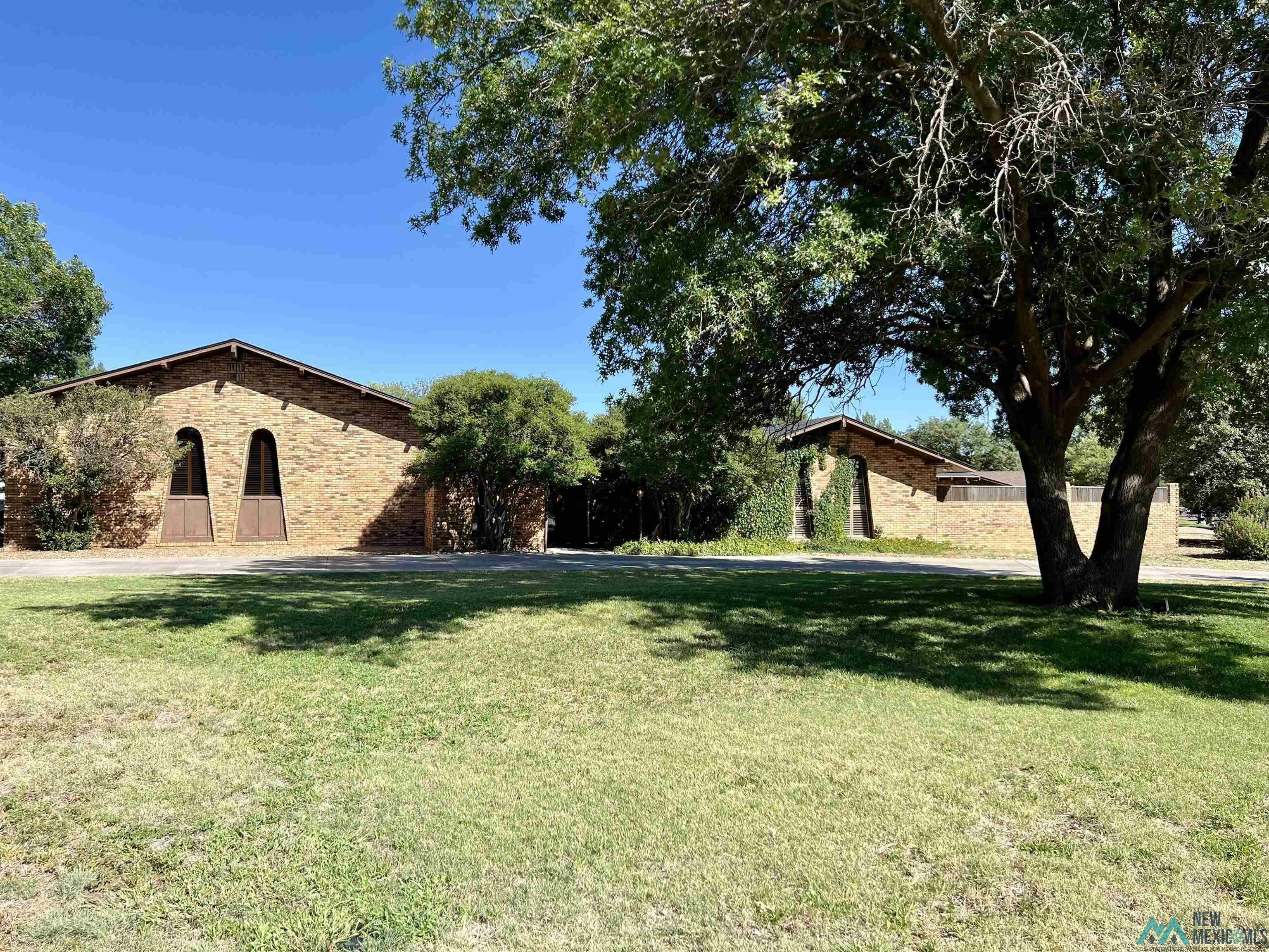 Property Photo: 1801 Fairfield Avenue NM 88101