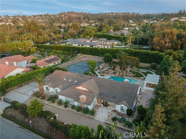 Property Photo:  621 S Peralta Hills Drive  CA 92807 