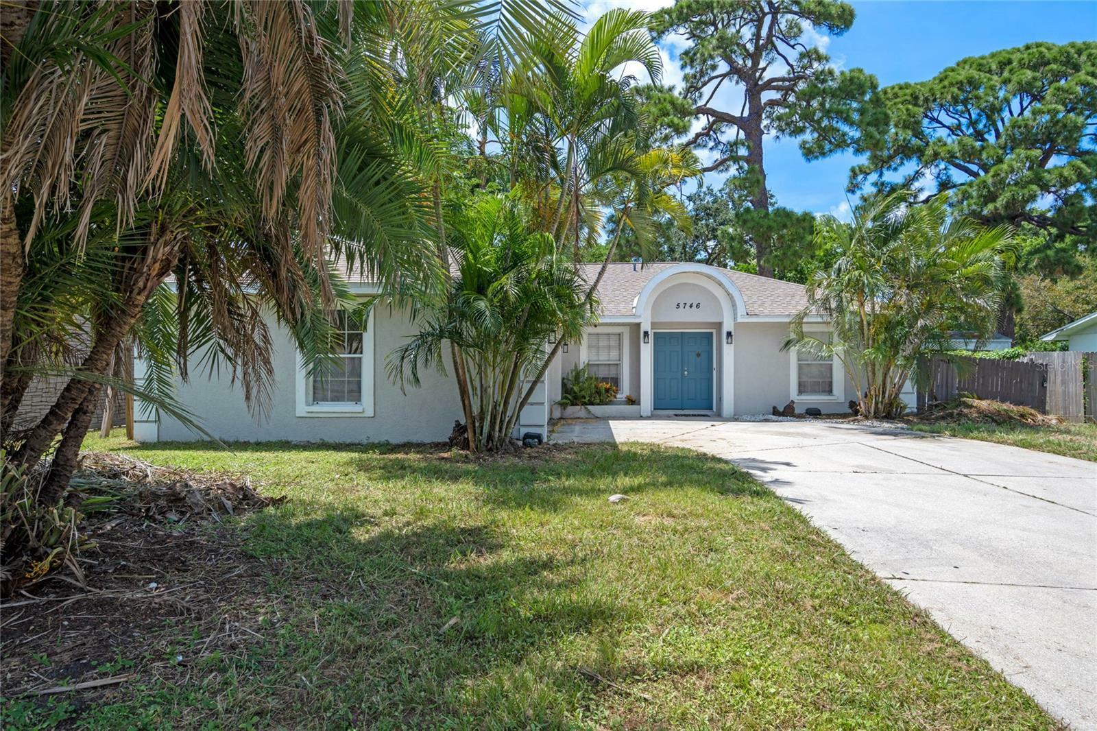 Property Photo:  5746 S Lockwood Ridge Road  FL 34231 