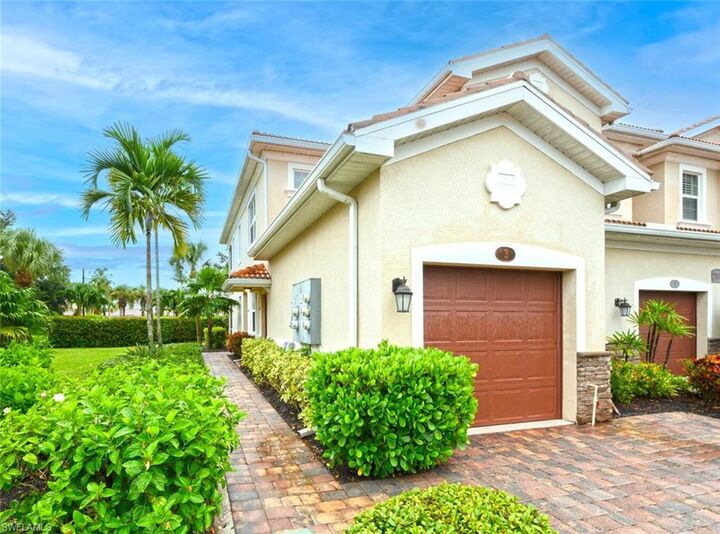 Property Photo:  28078 Sosta Ln 3  FL 34135 