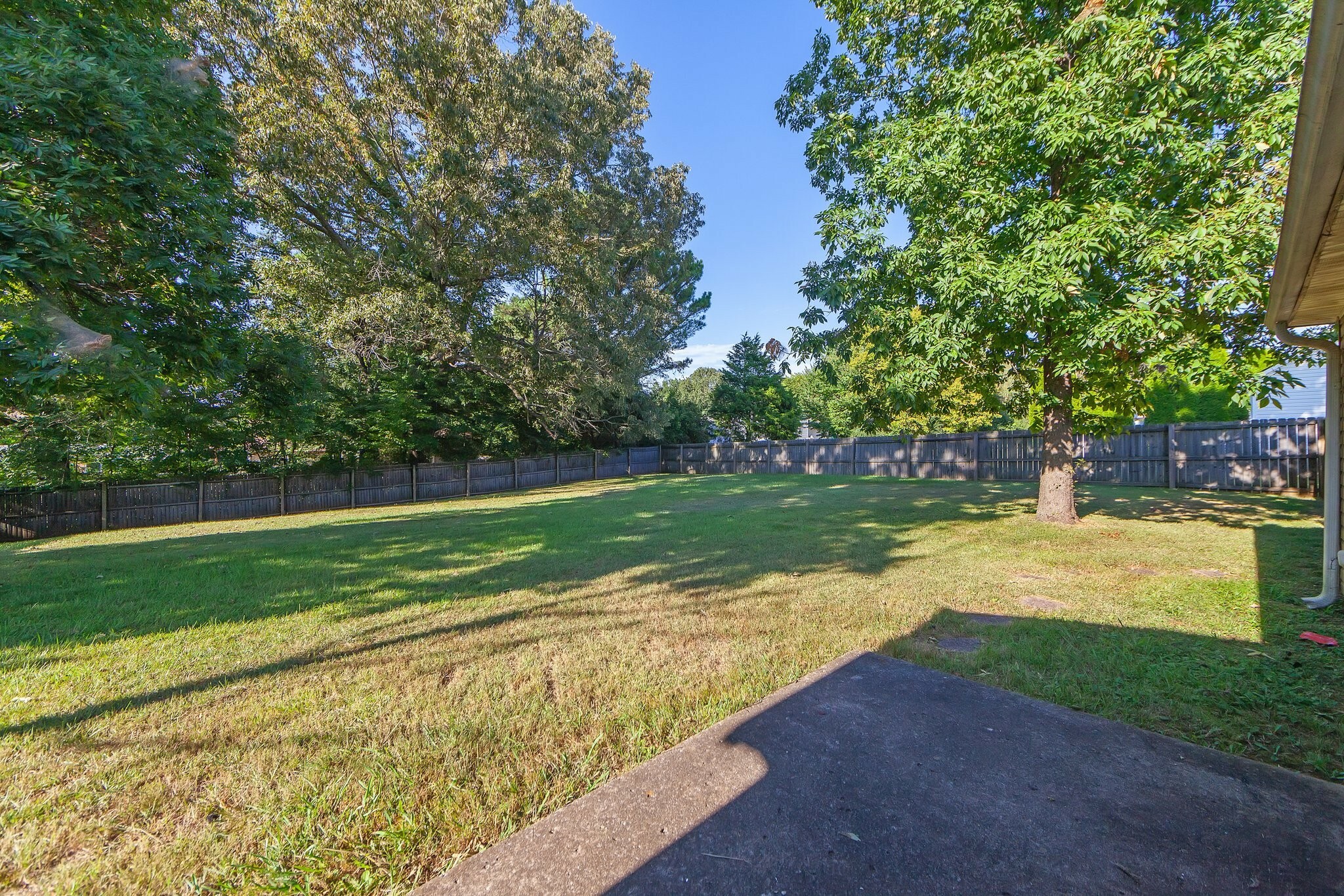 Property Photo:  120 Lost Creek Dr  TN 38305 