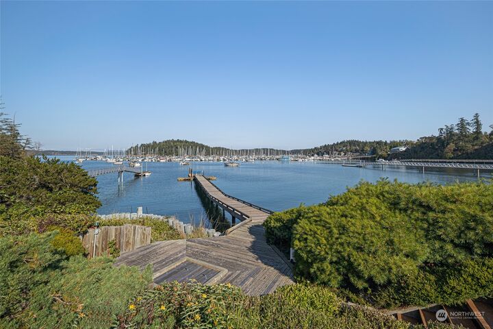 470  Friday Avenue  Friday Harbor WA 98250 photo