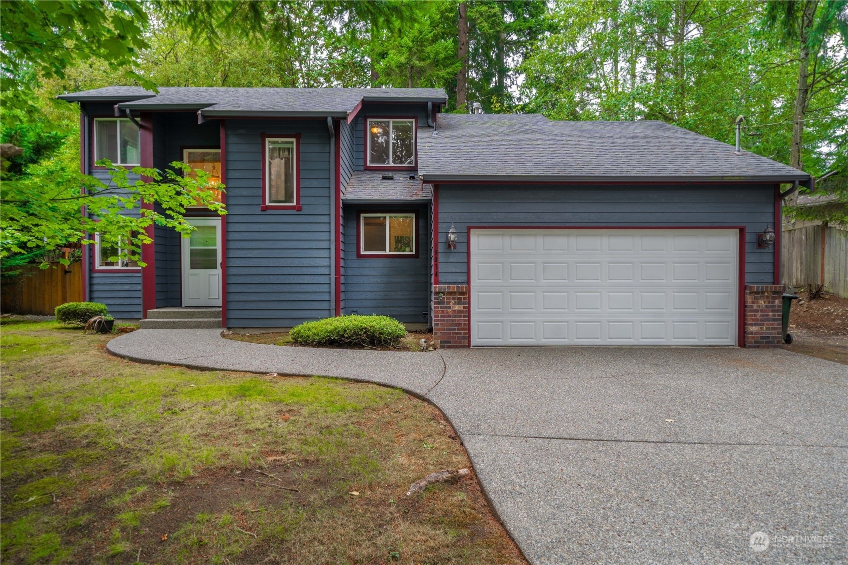 Property Photo:  19014  68th Street E  WA 98391 