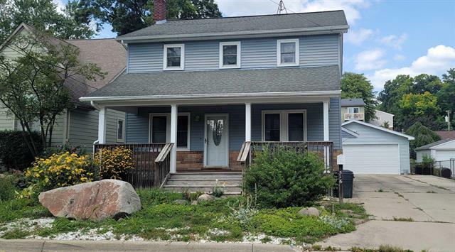 Property Photo:  516 Renshaw Street  MI 48307 