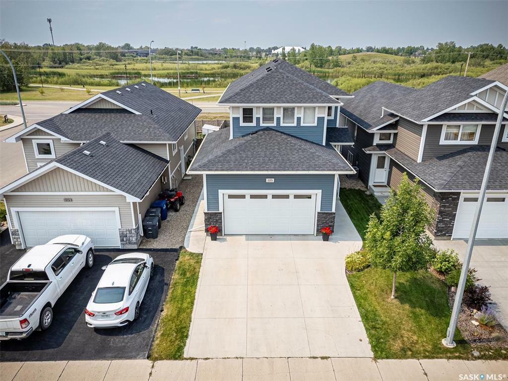 Photo de la propriété:  105 Cowan Crescent  SK S0K 2T1 