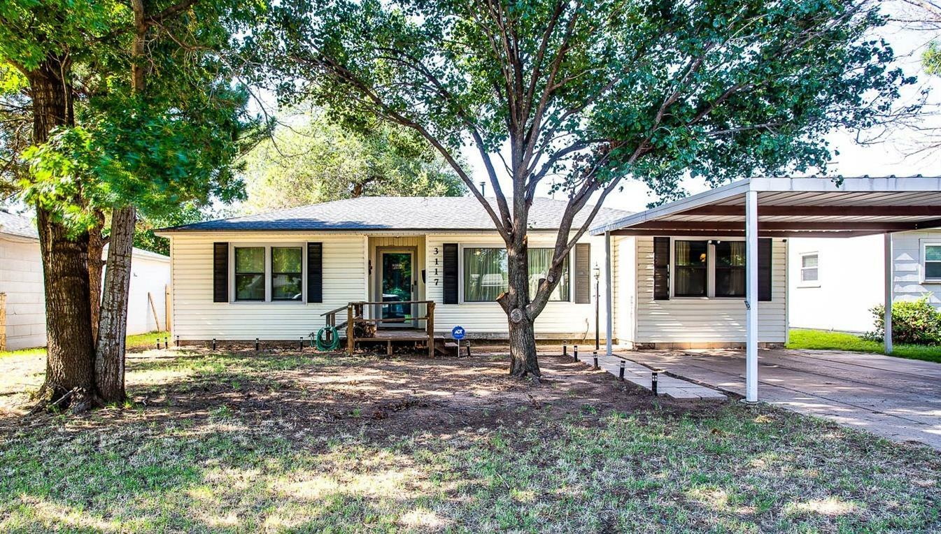 Property Photo:  3117 47th Street  TX 79413 