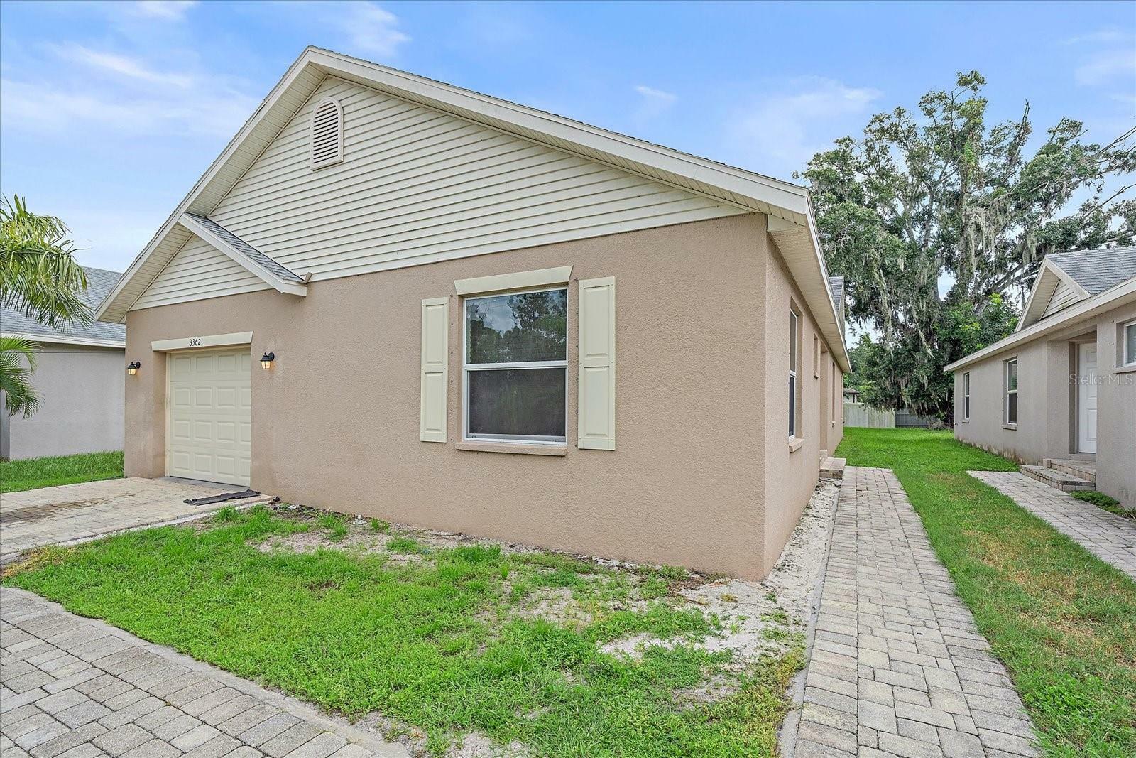 Property Photo:  3362 Howell Place  FL 34232 