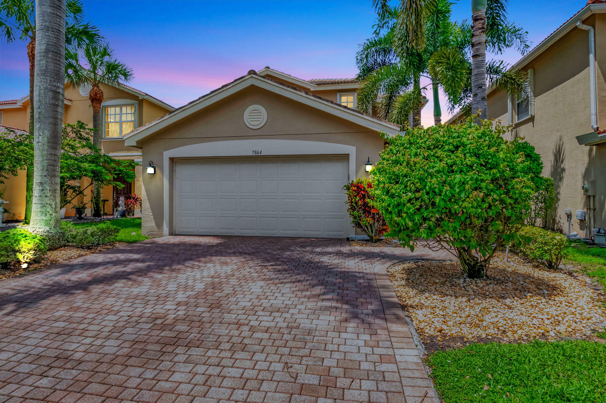 Property Photo:  7864 Parsons Pine Drive  FL 33437 