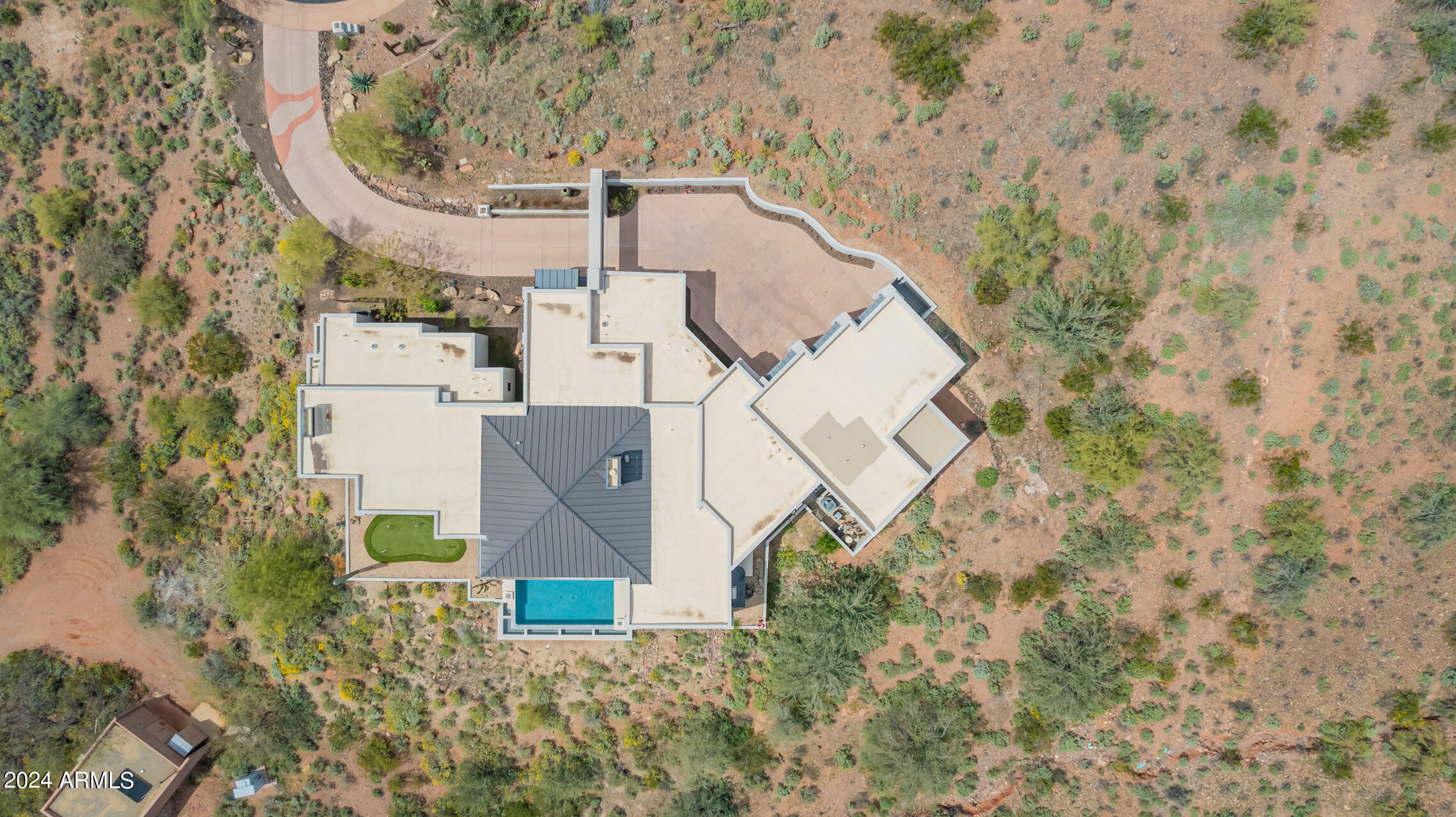 Property Photo:  15332 E Hidden Springs Trail  AZ 85268 