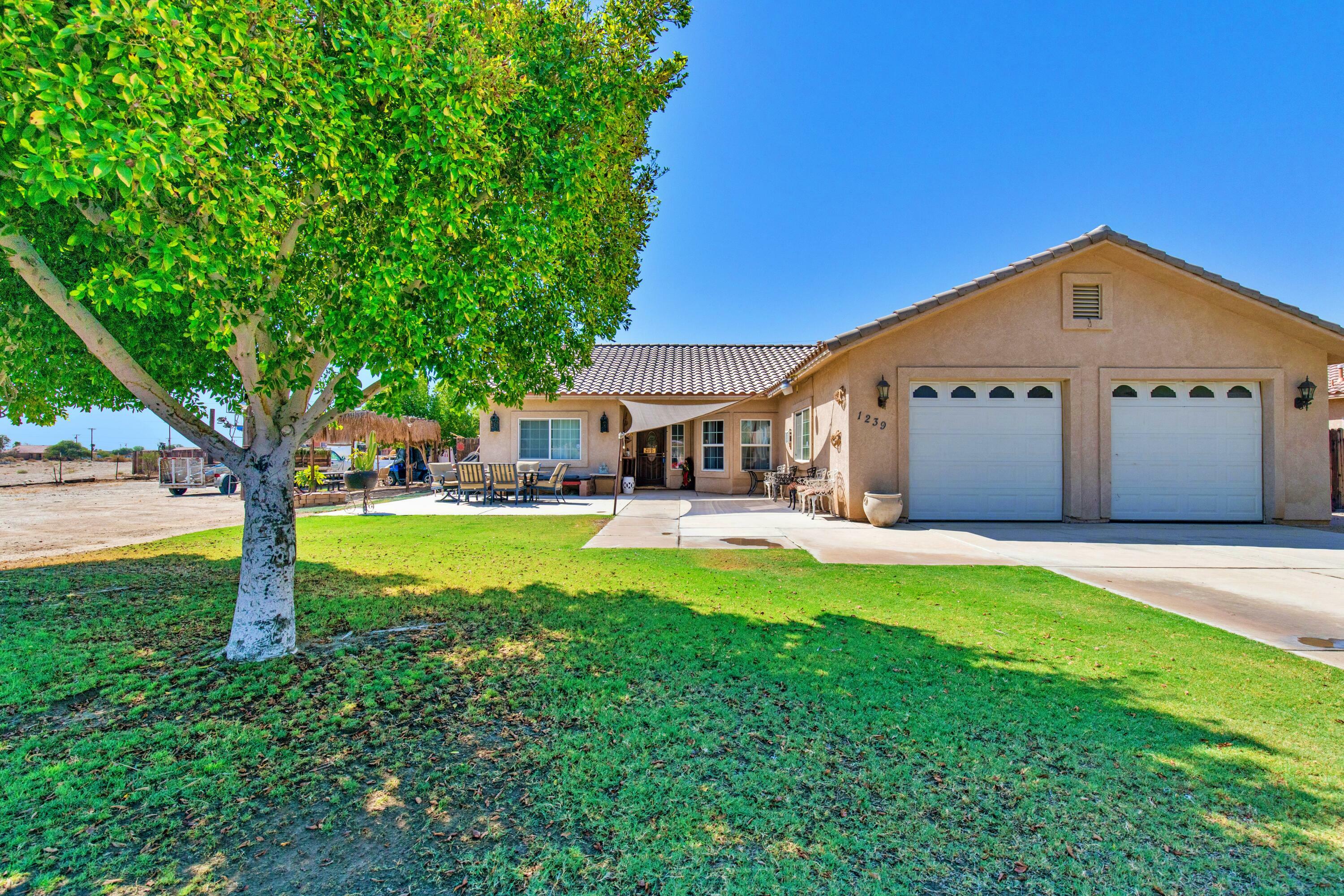 Property Photo:  1239 Red Sea Avenue  CA 92274 