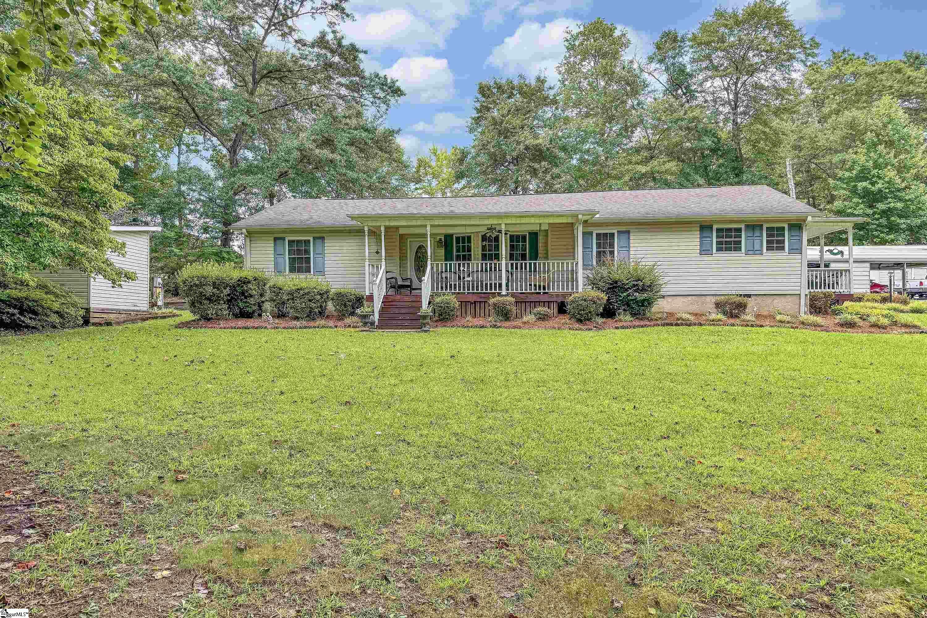 Property Photo:  701 Aspen Drive  SC 29651 