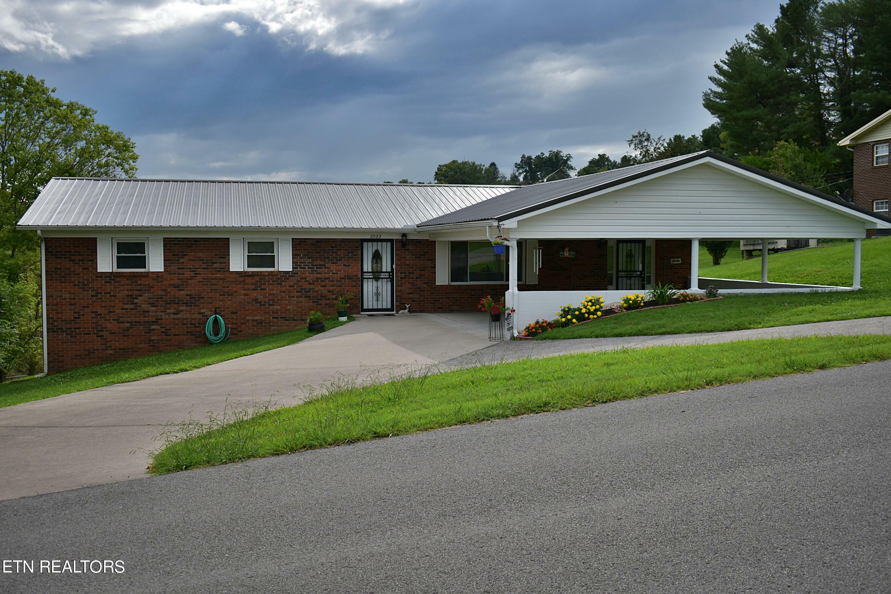 Property Photo:  2022 Rose Drive  TN 37879 