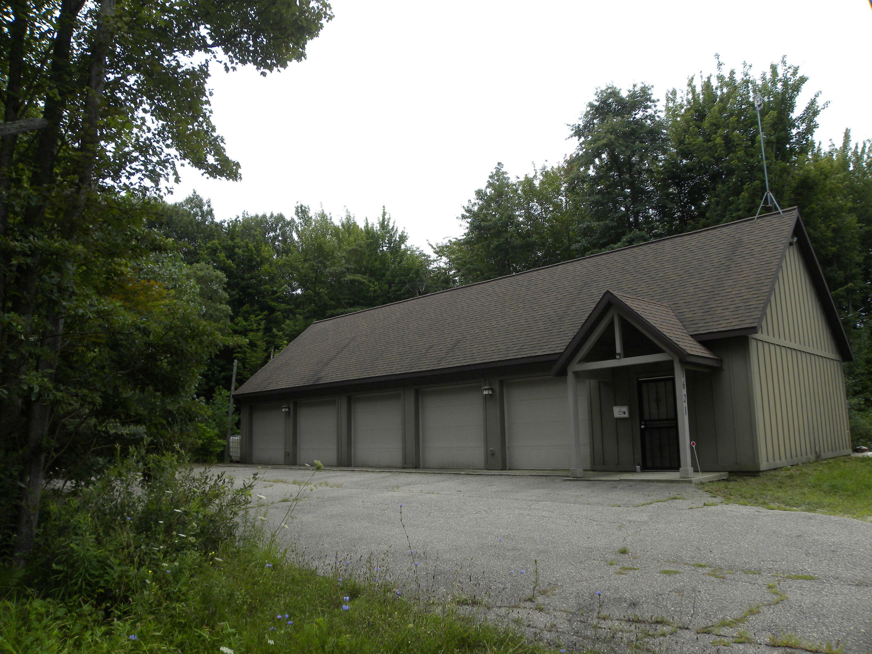 Property Photo:  1621 68th Street  MI 49408 