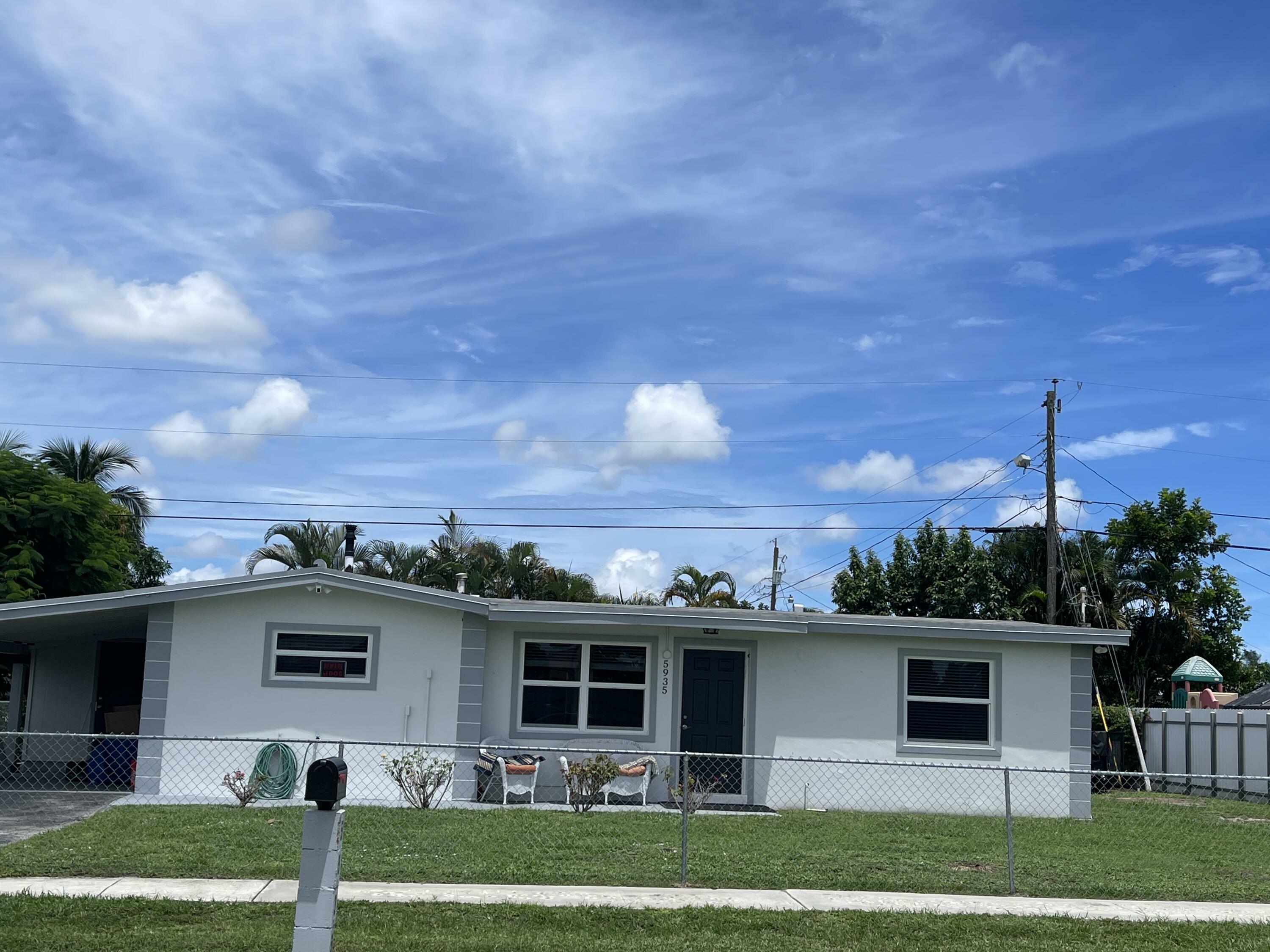 Property Photo:  5935 Nottingham Road  FL 33415 