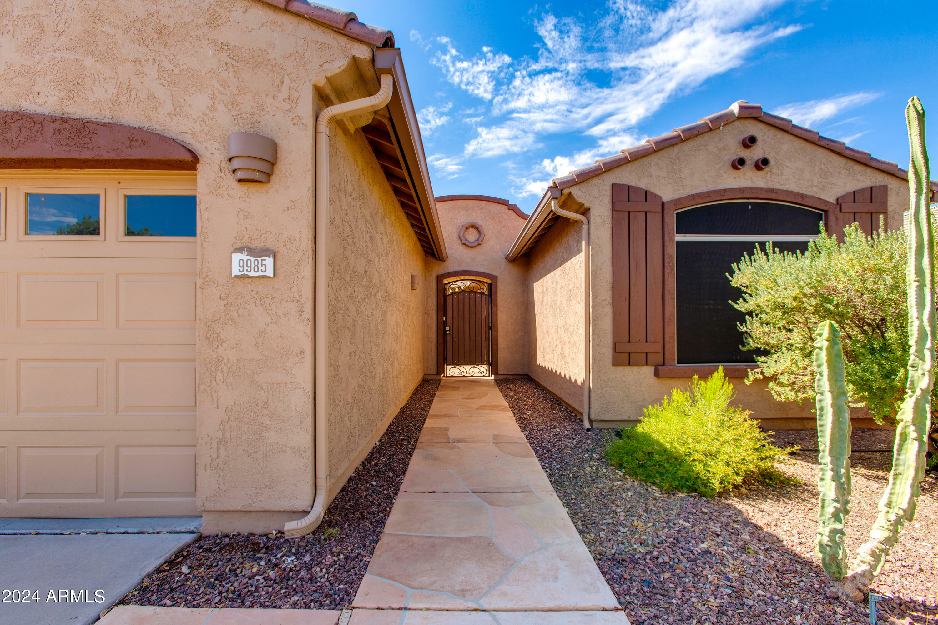 Property Photo:  9985 E Legend Court  AZ 85118 