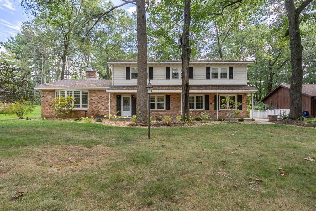 Property Photo:  1915 Edgewood Drive  WI 54476 