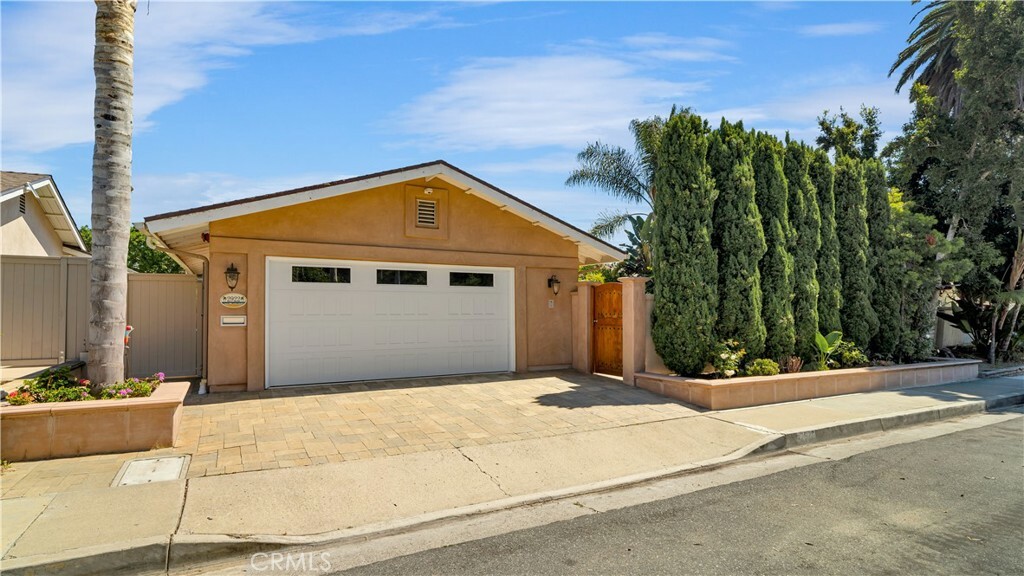 2922 Calle Grande Vista  San Clemente CA 92672 photo