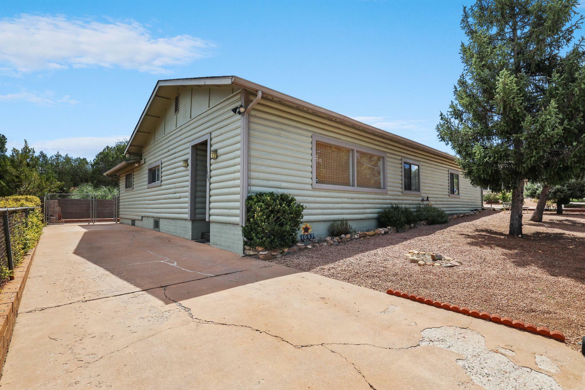 Property Photo:  1005 S Ponderosa Street  AZ 85541 