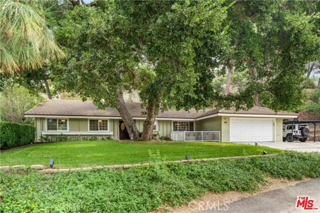 Property Photo:  15737   Beaver Run Rd  CA 91387 