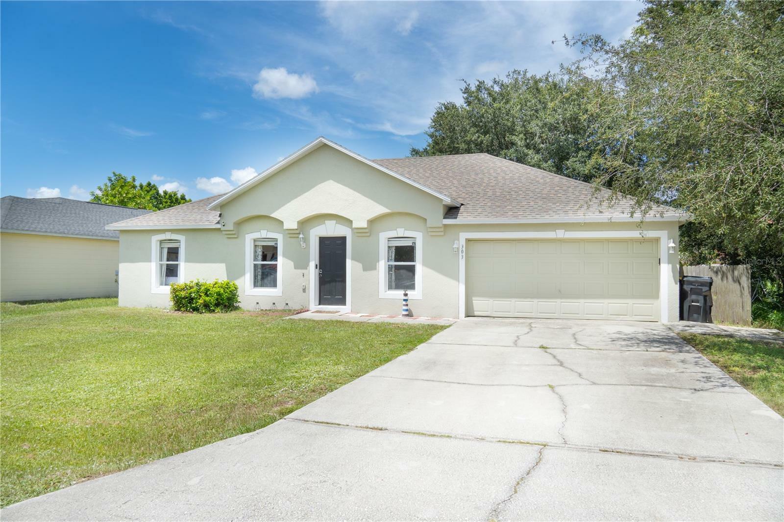 Property Photo:  303 Kingfish Drive  FL 34759 