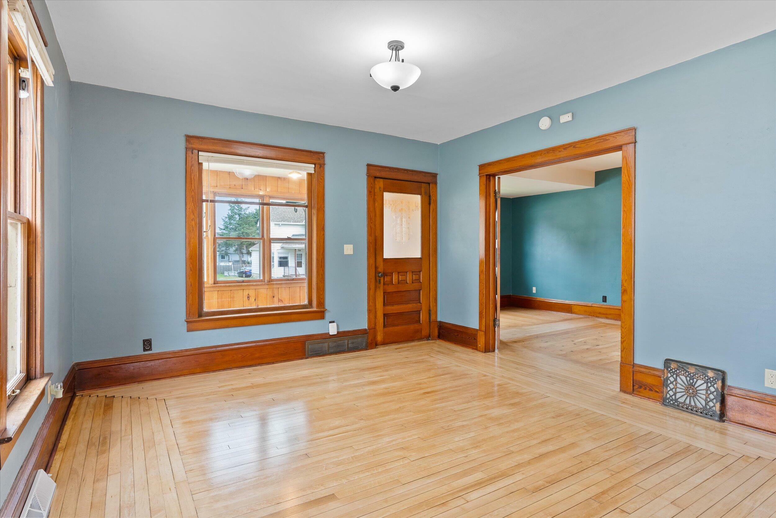 Property Photo:  713 N University Ave  WI 53916 