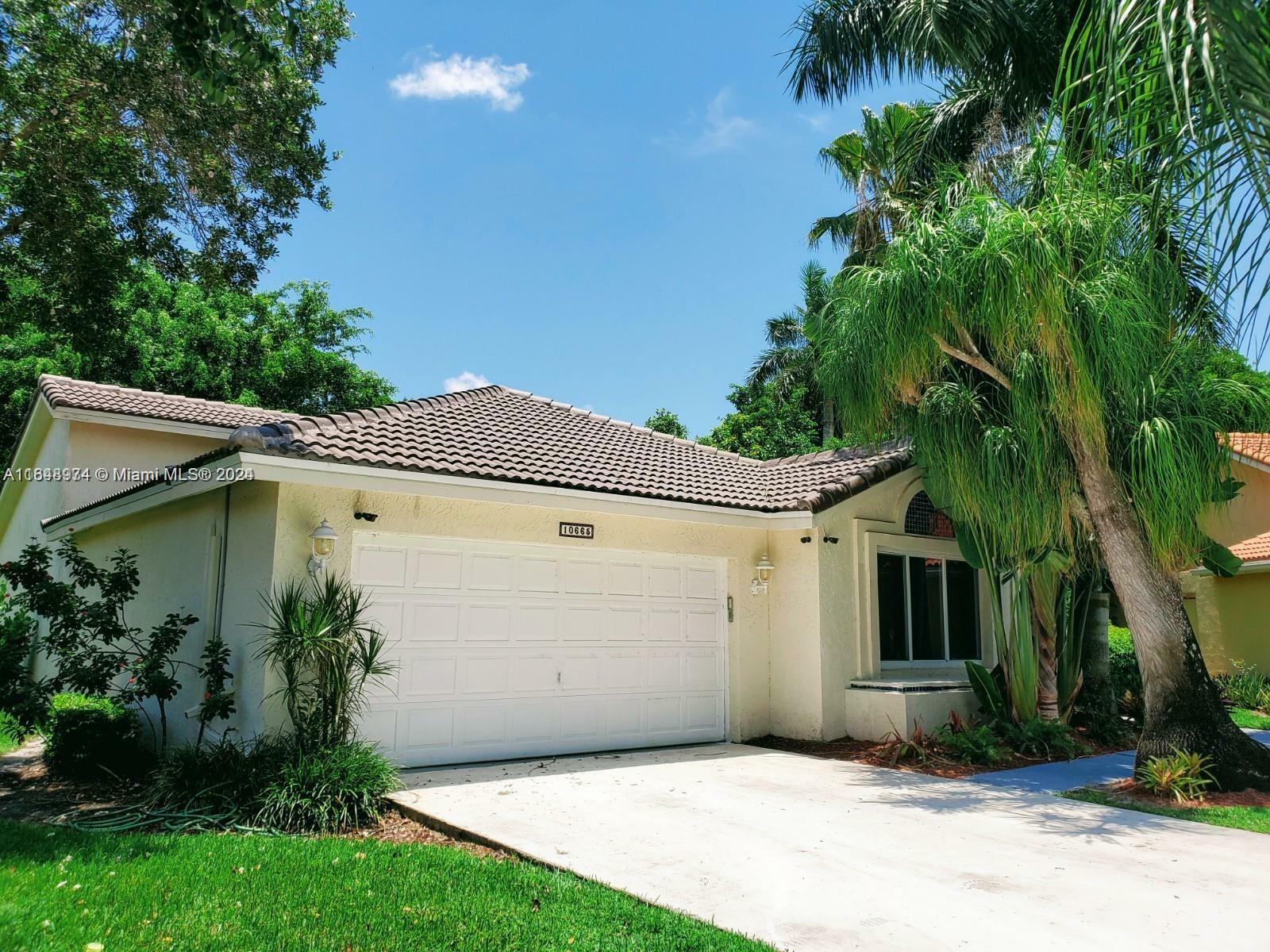 Property Photo:  10665 San Bernardino Way  FL 33428 