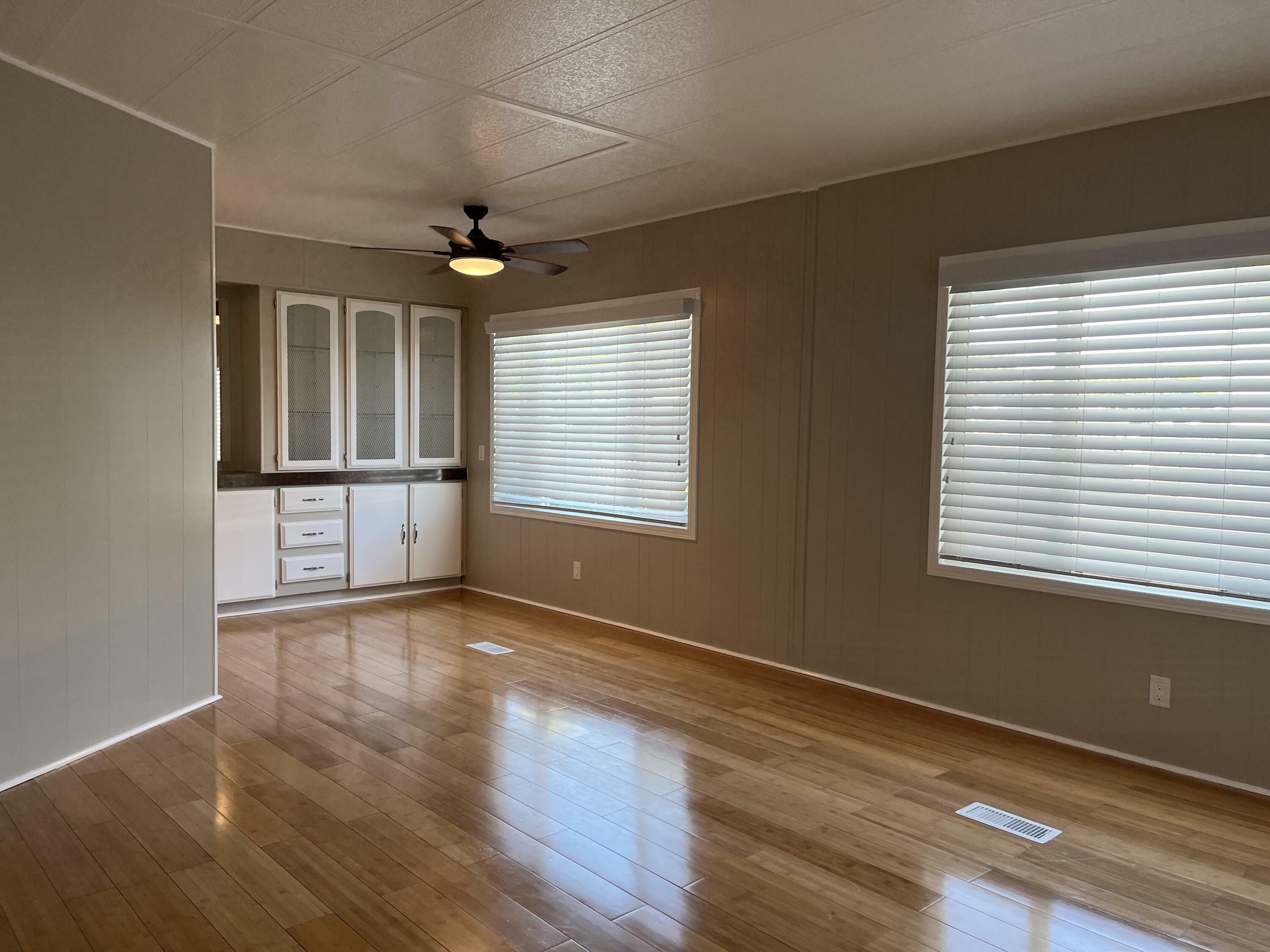 Property Photo:  5711 Columbia Way 77  CA 93536 