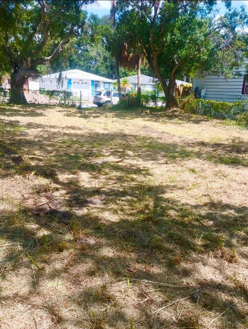 Property Photo:  2825 N Links Avenue  FL 34234 