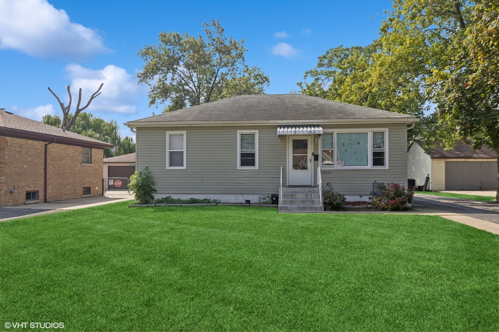 10327 W Dickens Avenue  Melrose Park IL 60164 photo