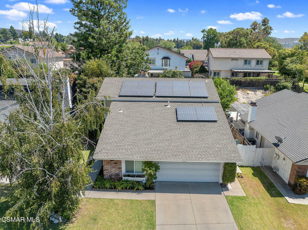 Property Photo:  2702 Amber Wood Place  CA 91362 