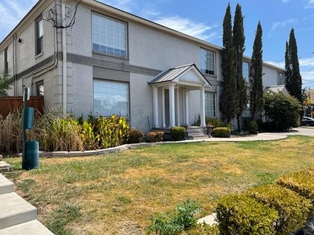 Property Photo:  2518 N Fitzhugh Avenue  TX 75204 