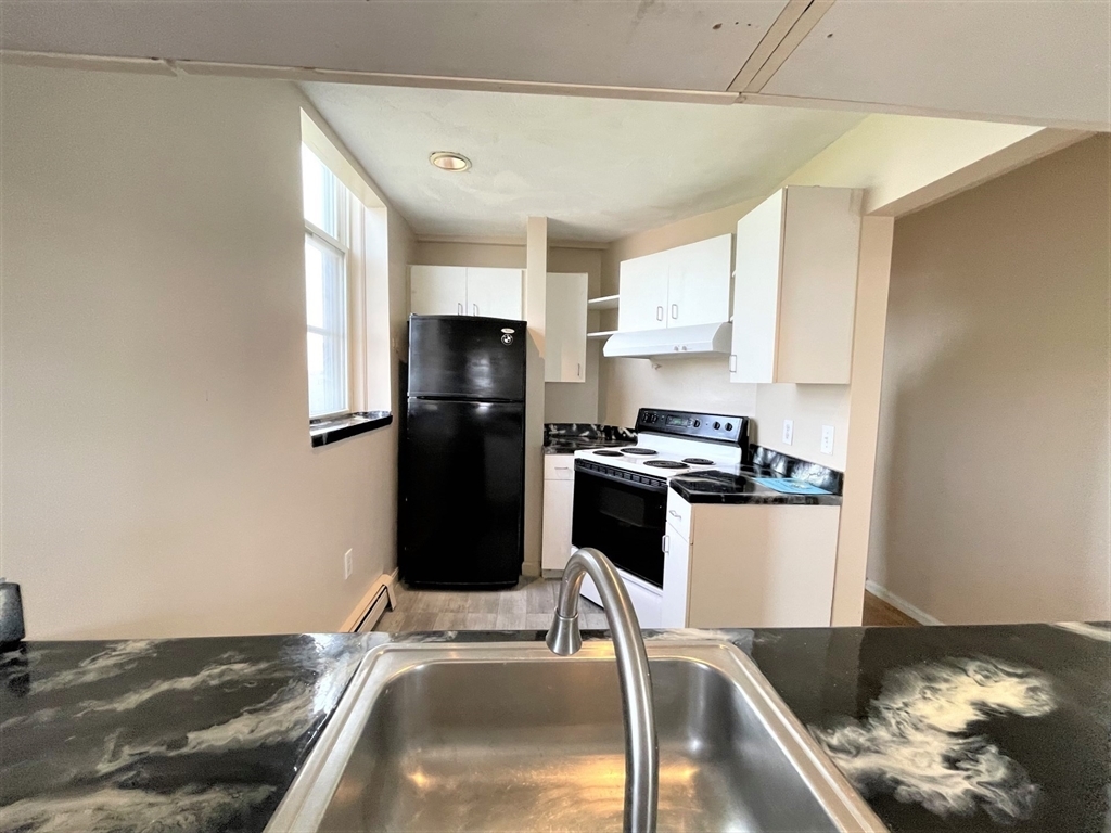 Property Photo: 124 Winnisimmet Street 7 MA 02150