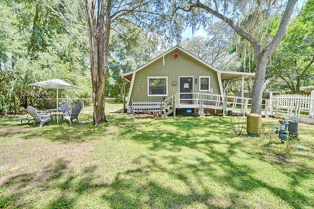 Property Photo:  383 S Rooks Avenue  FL 34453 