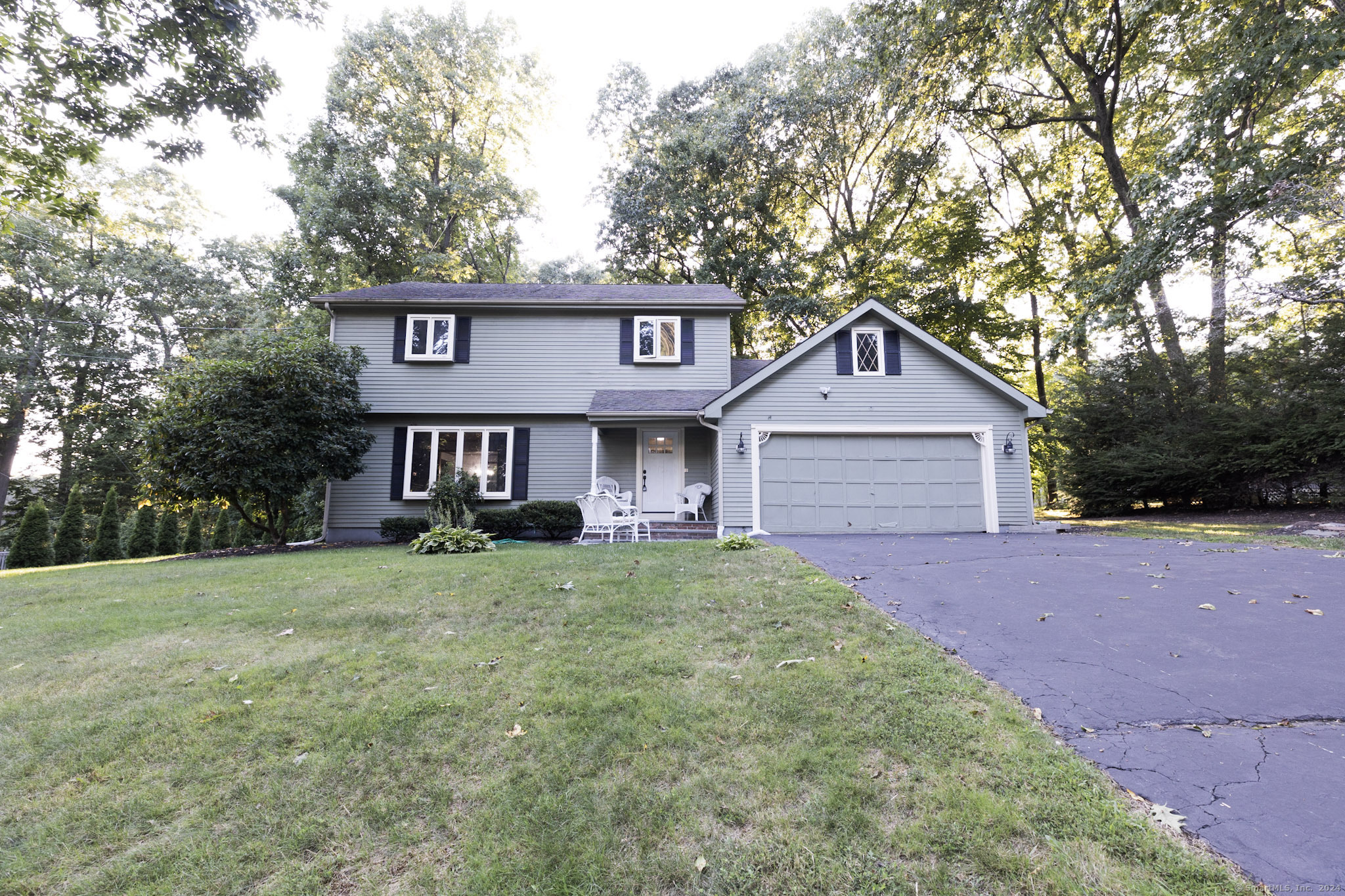 Property Photo:  8 Autumn Lane  CT 06062 