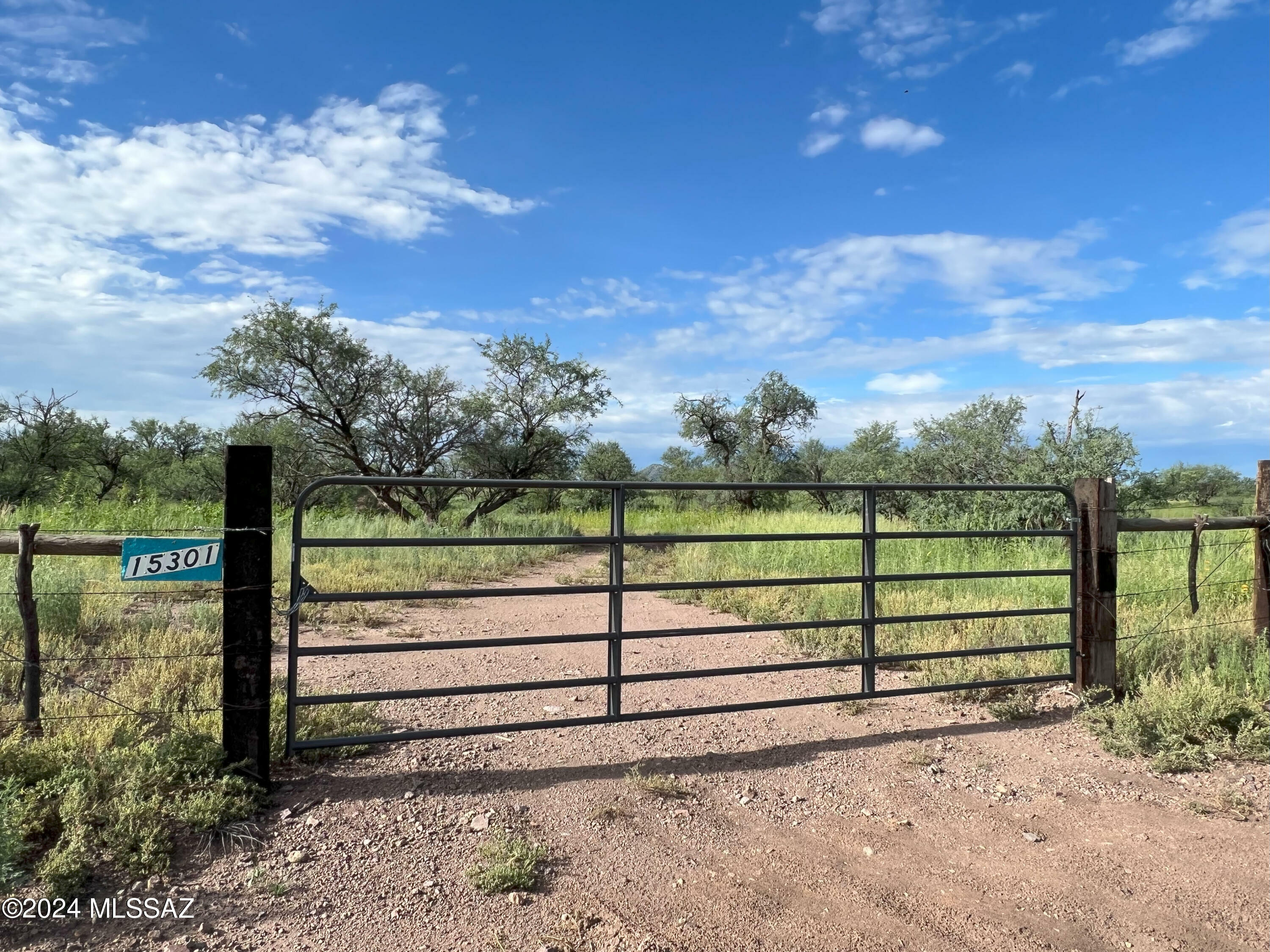 Property Photo:  15301 W Ili Teka Road  AZ 85601 