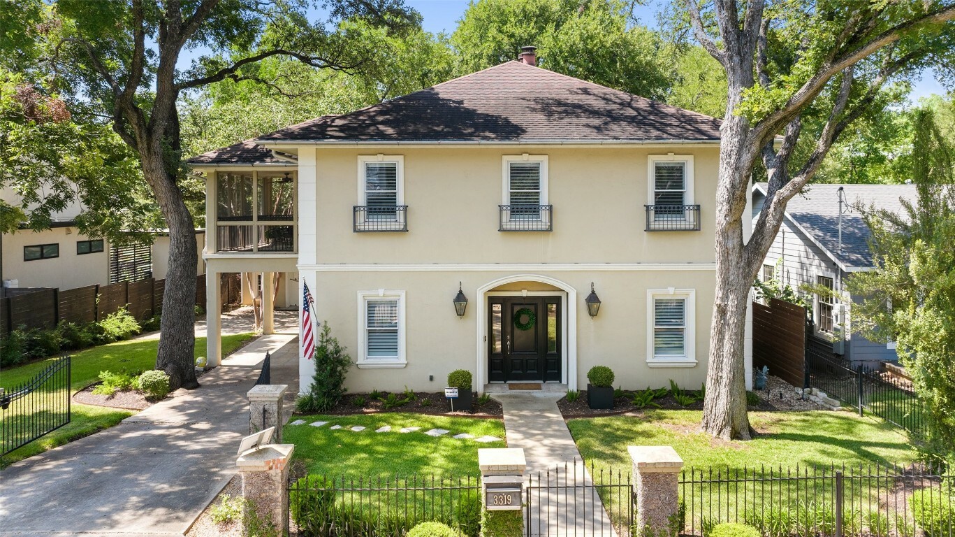 Property Photo:  3319 Windsor Road  TX 78703 