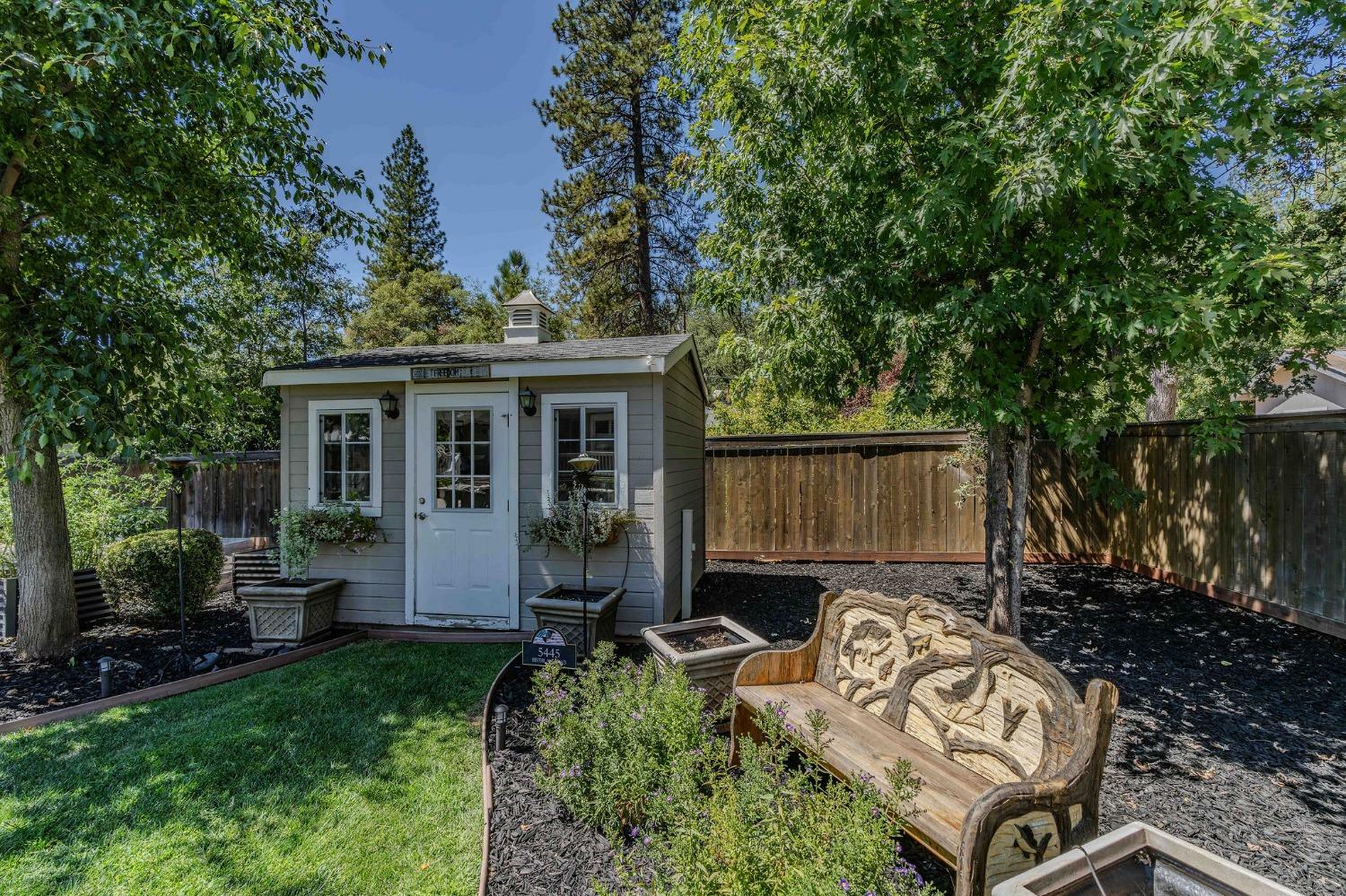 Property Photo:  511 Surrey Lane  CA 95247 