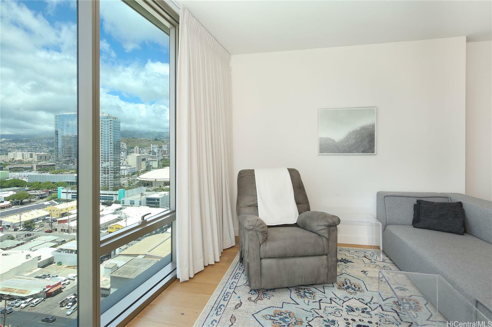 Property Photo:  1001 Queen Street 1903  HI 96814 