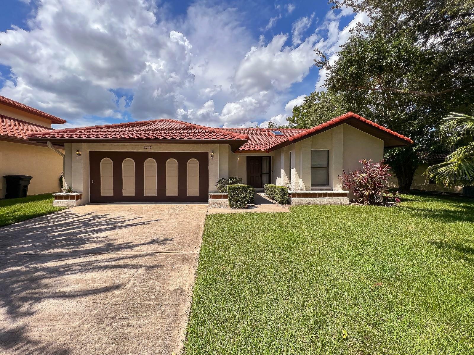 Property Photo:  8210 Borgia Court  FL 32836 