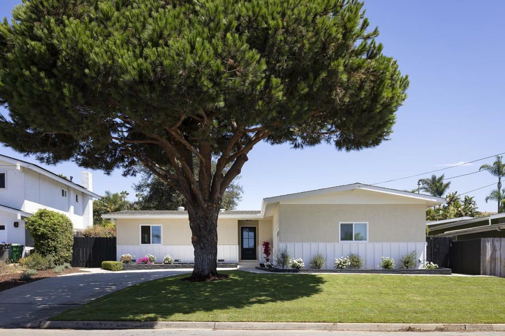 Property Photo:  1438 Kurtz Street  CA 92054 