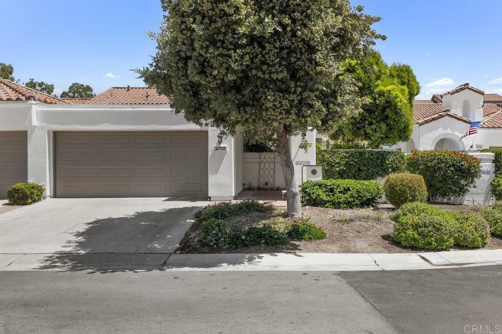 Property Photo:  4708 Barcelona Way  CA 92056 