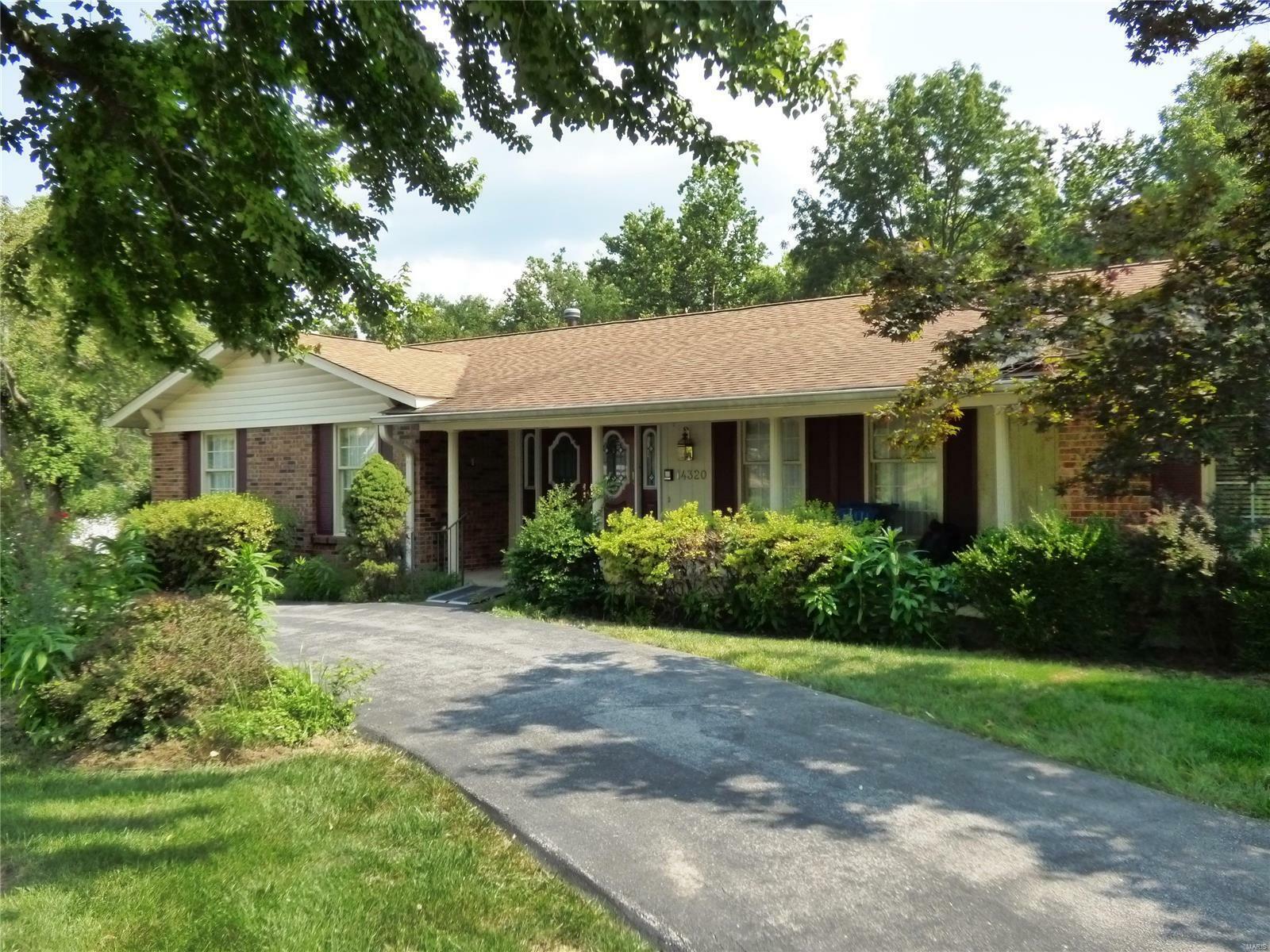 14320 Ladue Road  Chesterfield MO 63017 photo