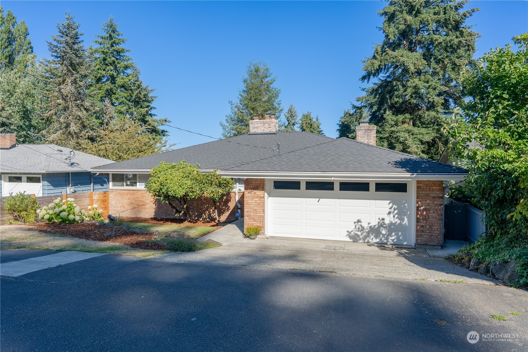 Property Photo:  11532 24th Avenue NE  WA 98125 