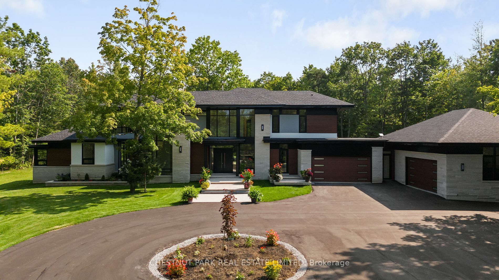 Property Photo:  547 Old Stouffville Rd  ON L9P 1R4 