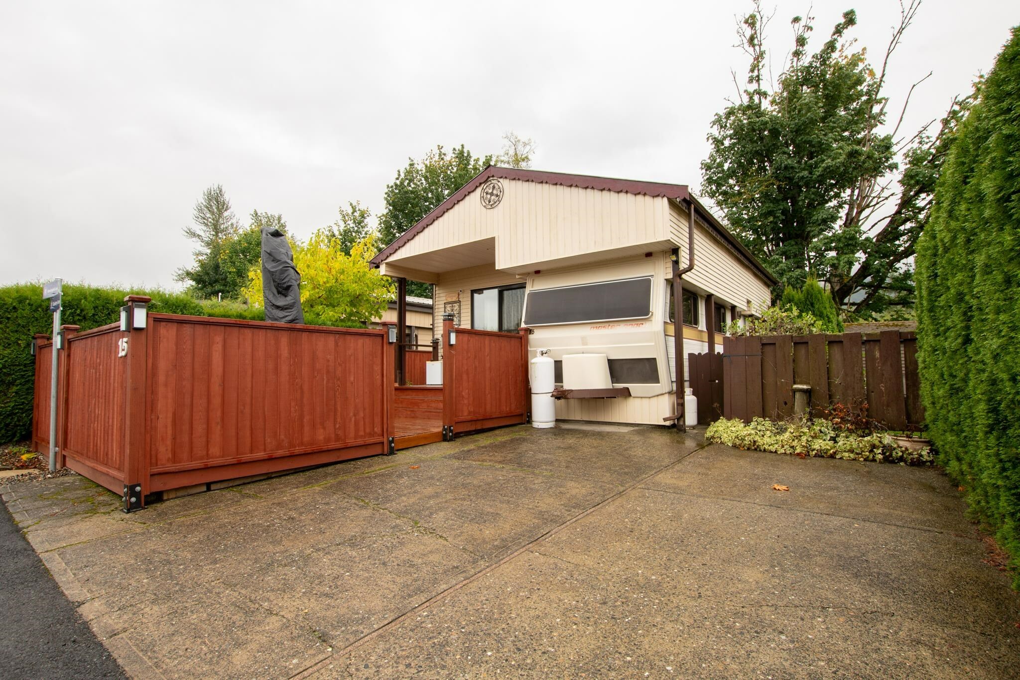 Property Photo:  1436 Frost Road 15  BC V2R 4X8 