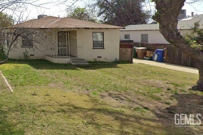 Property Photo:  1405 Castaic Avenue  CA 93308 